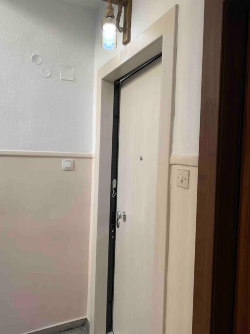 Lux Appartment , 3 Rooms Full Extra , City Center Thessaloniki Exterior photo